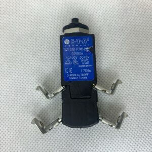 OEM THERMO KING TRIPAC CIRCUIT BREAKER PART # 44-7774